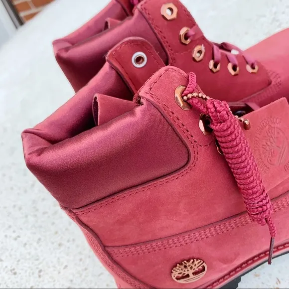 NIB Authentic Timberland Waterproof Leather Boots Red 38