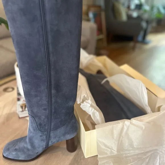 NIB Sezane Teddy Boots Sz9 (fits 8 with sock)