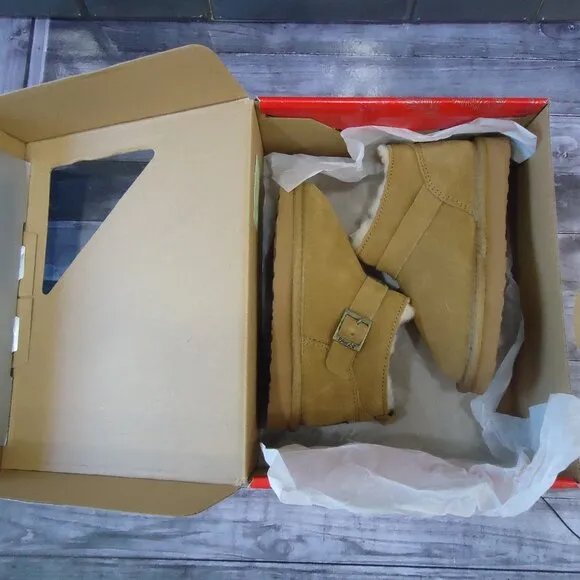 NIB. SIZE 11(toddler kids). Pawz by Bearpaw Amy kids genuine suede bootie boots.