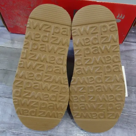 NIB. SIZE 11(toddler kids). Pawz by Bearpaw Amy kids genuine suede bootie boots.