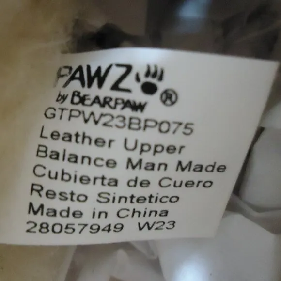 NIB. SIZE 11(toddler kids). Pawz by Bearpaw Amy kids genuine suede bootie boots.