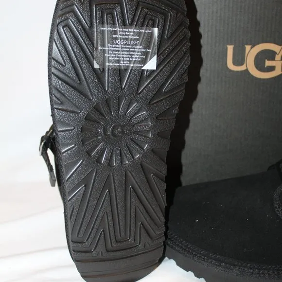 NIB UGG MEN'S QUICKCLICK NEUMEL CHUKKA SUEDE SHEARLING LINED ANKLE‎ BOOTS BLACK
