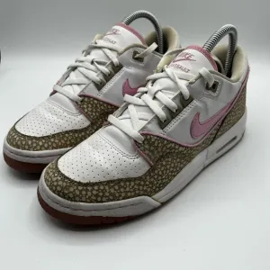 NIKE AIR ASSAULT LOW PINK/WHITE/TAN