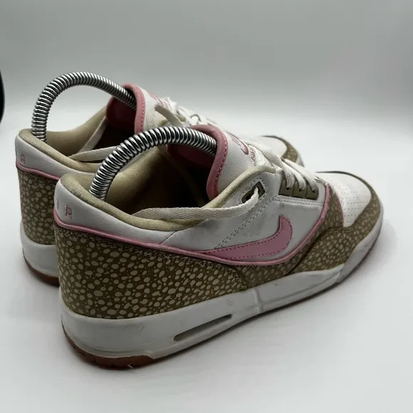 NIKE AIR ASSAULT LOW PINK/WHITE/TAN