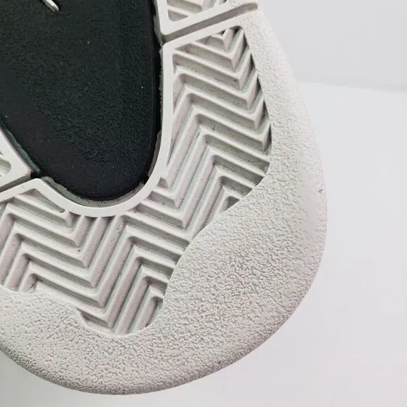 Nike Air Flight Falcon Mens Sz 7 Womens Sz 8.5 White Gray Sneaker Shoes 397204-1