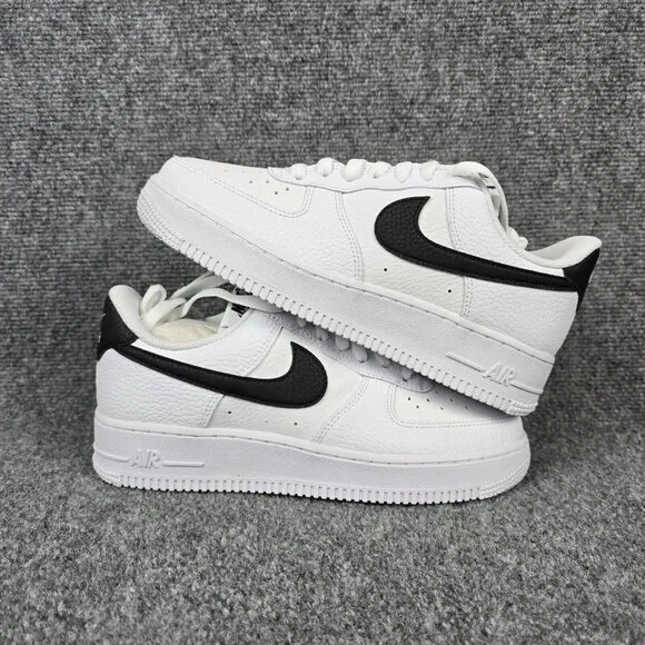 Nike Air Force 1 '07 Sneakers Shoes Mens Sz‎ 6.5 CT2302-100 White Black