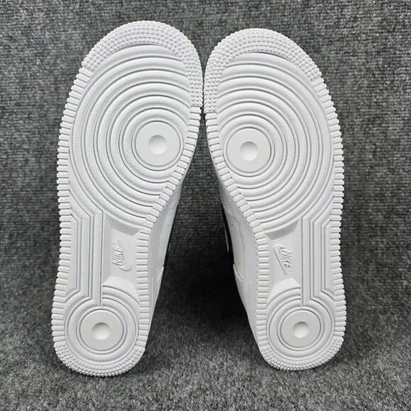 Nike Air Force 1 '07 Sneakers Shoes Mens Sz‎ 6.5 CT2302-100 White Black