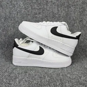 Nike Air Force 1 '07 Sneakers Shoes Mens Sz‎ 6.5 CT2302-100 White Black