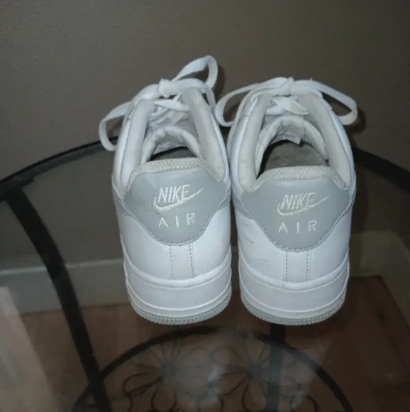 Nike Air Force 1 Low Sneakers White Leather Shoes sz 9