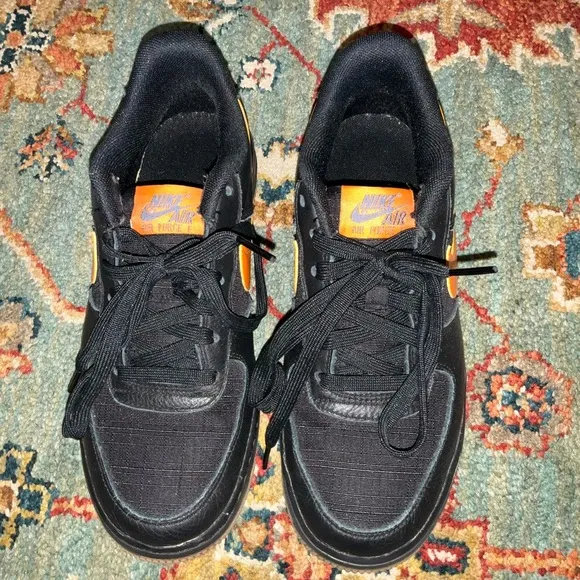 Nike Air Force Gore-Tex Black Orange Youth Size 6Y Womens Size 7.5 Sneakers