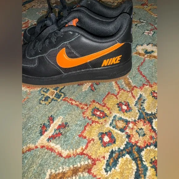 Nike Air Force Gore-Tex Black Orange Youth Size 6Y Womens Size 7.5 Sneakers