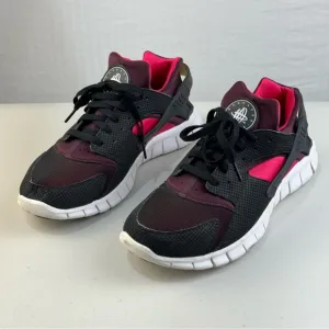 Nike Air Huarache Free Run “Bred” Black Mahogany Scarlet Men’s Size 9 EUR 42.5