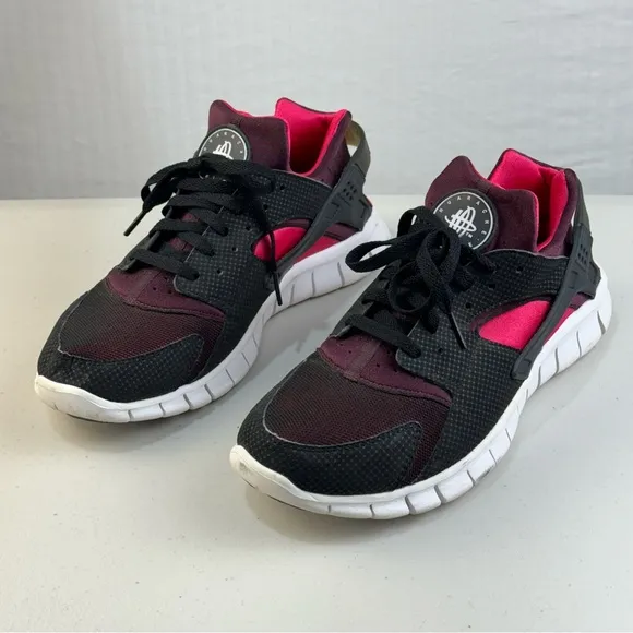 Nike Air Huarache Free Run “Bred” Black Mahogany Scarlet Men’s Size 9 EUR 42.5