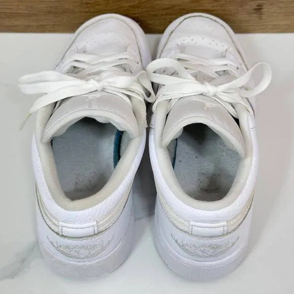 Nike Air Jordan 1 Low Triple White 553558-130 GS Size 5 Youth/ Men's 5/Women 6.5