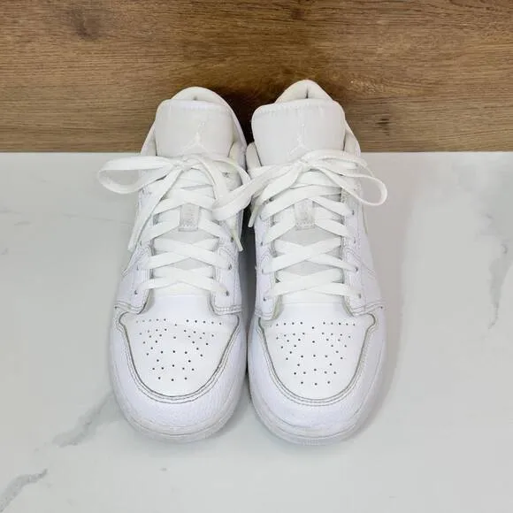 Nike Air Jordan 1 Low Triple White 553558-130 GS Size 5 Youth/ Men's 5/Women 6.5