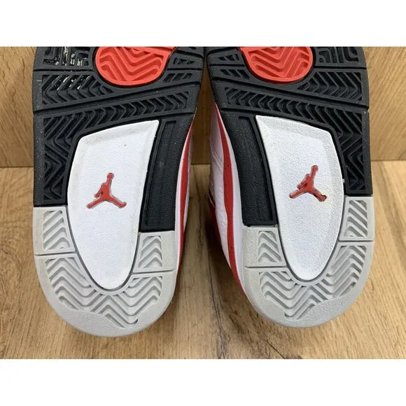 Nike Air Jordan 4 Retro Athletic Shoes Sneakers Boys Size 10C White BQ7670-161