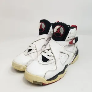 Nike Air Jordan 8 Bugs Bunny Sneakers. Size 7Y or can fit as a Women's Size 8.5