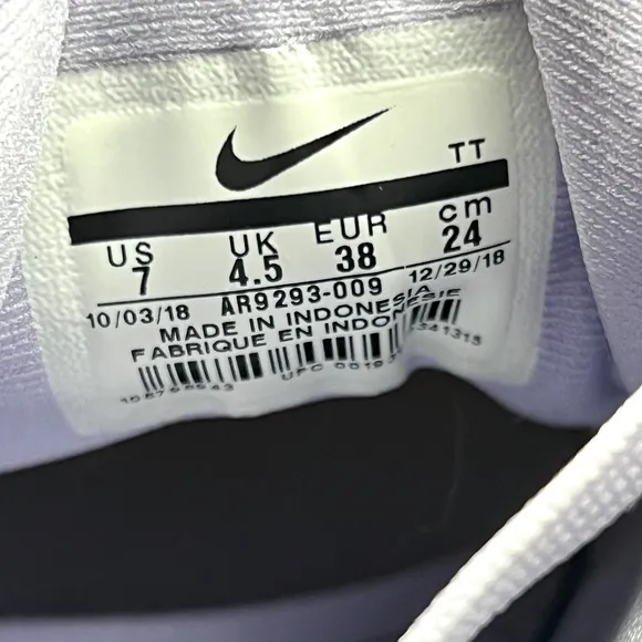 Nike Air Max 720 Running Sneakers Women Size 7 Oxygen Purple White Comfort Shoes