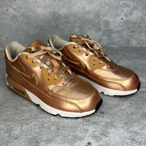Nike Air Max 90 SE Metallic Rose Gold Bronze Shoes Sneakers 3Y