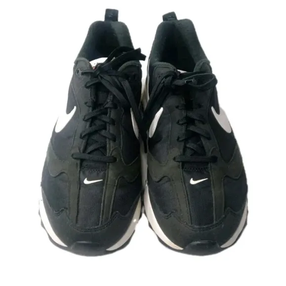 Nike Air Max Dawn Shoes Women's Size 10 Sneakers Black Summit White