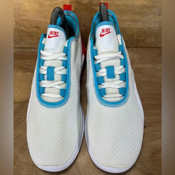 Nike Air Max Motion 2 Womens Size 6.5 Shoes Sneakers Red White Blue CW4285-100