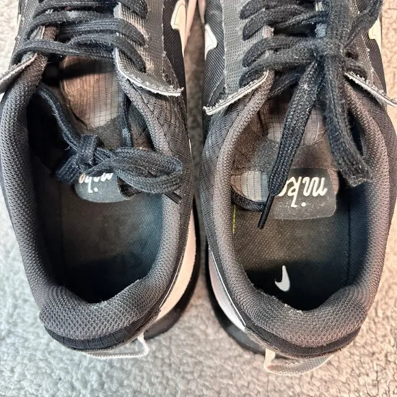 Nike Air Max Pre-Day Men's size 13‎ Black Running athletic shoes DC9402-001