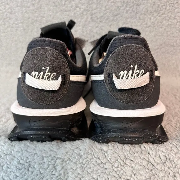 Nike Air Max Pre-Day Men's size 13‎ Black Running athletic shoes DC9402-001