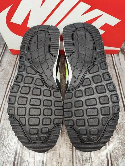 Nike Air Max Systm Men's 11.5 Shoes Sneakers White/Volt/Black DM9537-100 NWB