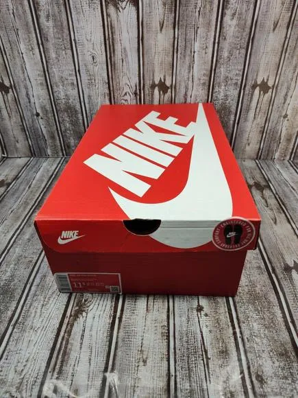 Nike Air Max Systm Men's 11.5 Shoes Sneakers White/Volt/Black DM9537-100 NWB