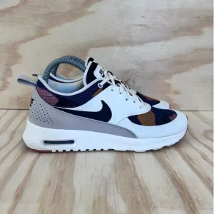 Nike - Air Max Thea - Training Shoes - White/Blue - Women's - 8 - 844955-400