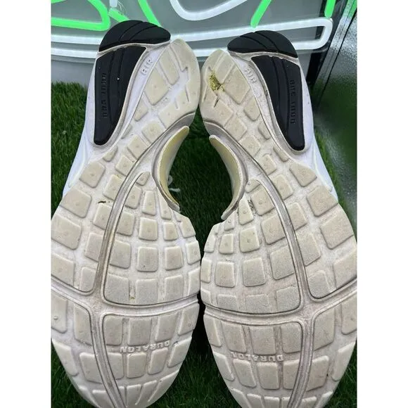Nike Air Presto Essential Triple White Sneakers Mens Size 13 Shoes 848187-100