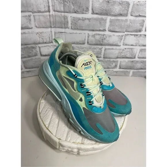 Nike Air Max 270 React Hyper