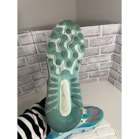 Nike Air Max 270 React Hyper