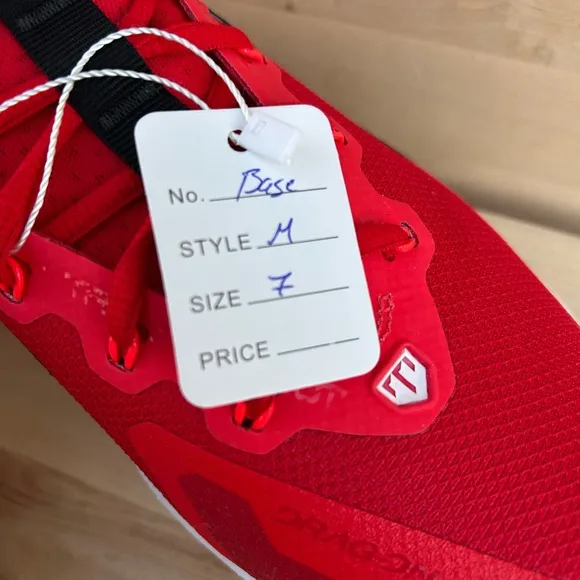 Nike Baswball Red Athletic Men's Shoes size 7