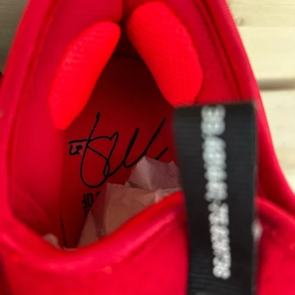 Nike Baswball Red Athletic Men's Shoes size 7