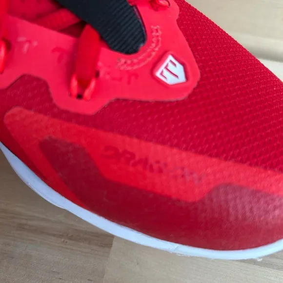 Nike Baswball Red Athletic Men's Shoes size 7