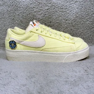 Nike Blazer Low Platform SE NN Womens Size 9 Sneakers Shoes Citron Tint Yellow