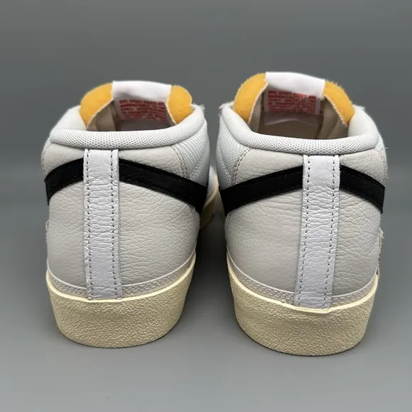Nike Blazer Low Pro Club Shoes FJ3694-100 Men's Sz 10 NWT