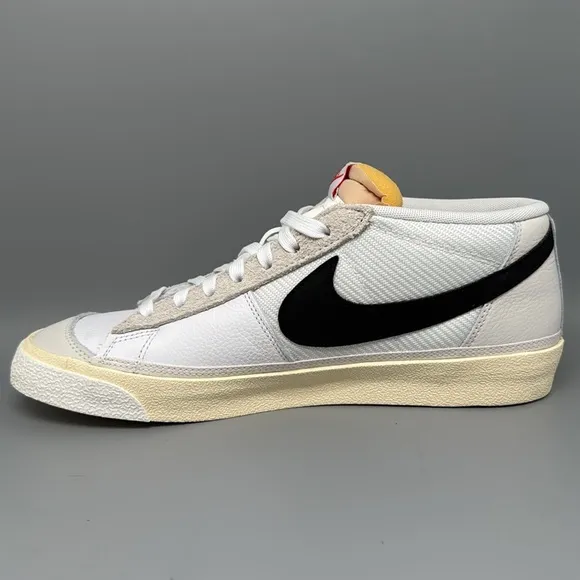 Nike Blazer Low Pro Club Shoes FJ3694-100 Men's Sz 10 NWT
