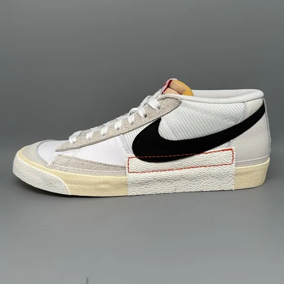 Nike Blazer Low Pro Club Shoes FJ3694-100 Men's Sz 10 NWT