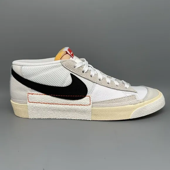 Nike Blazer Low Pro Club Shoes FJ3694-100 Men's Sz 10 NWT