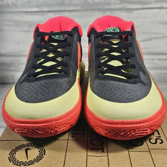 Nike Boys Shoes 3Y NEW KYRIE 8 GO