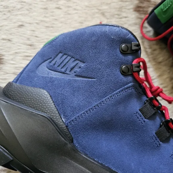 Nike Cygnal Men's Waterproof Suede Hiking Shoes Boots Navy Size 11.5 NEW