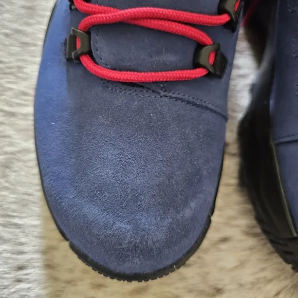 Nike Cygnal Men's Waterproof Suede Hiking Shoes Boots Navy Size 11.5 NEW