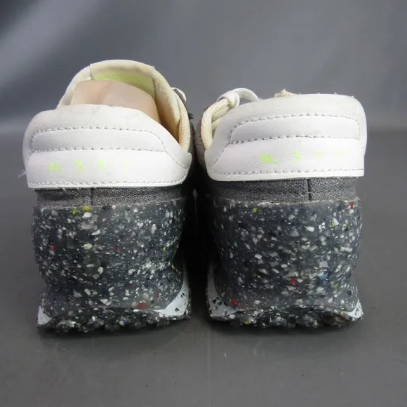 Nike Daybreak Type Recycled Canvas Trail Running Shoes Girls Size 5.5 Sneakers