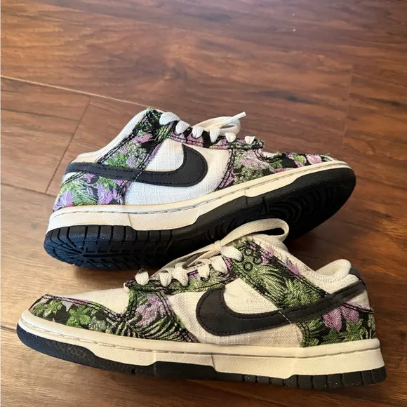 Nike Dunk Low Next Nature Floral Tapestry Sneakers-Size 5.5