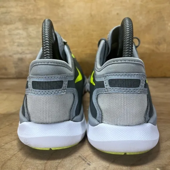 Nike Flex Supreme TR 4 Womens Sz 7 Training Shoes Sneakers Cool Grey 819026-003