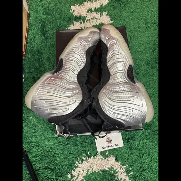 Nike Foamposite Pro GS Youth Sz Size 7Y Shoes Silver Surfer 2018 644792-007