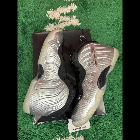 Nike Foamposite Pro GS Youth Sz Size 7Y Shoes Silver Surfer 2018 644792-007