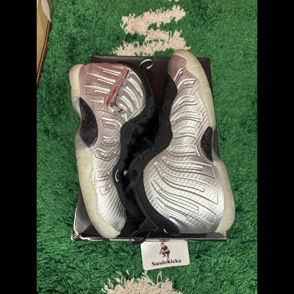 Nike Foamposite Pro GS Youth Sz Size 7Y Shoes Silver Surfer 2018 644792-007